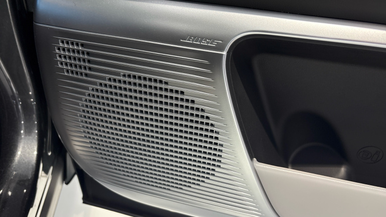 Hyundai IONIQ 9 226kW Calligraphy 110kWh 5dr AWD Auto Electric Estate